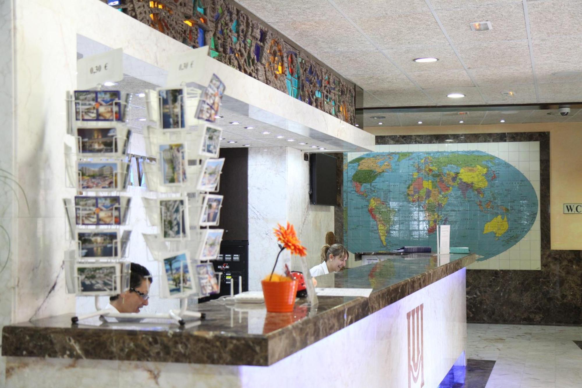 Hotel Univers Росас Экстерьер фото